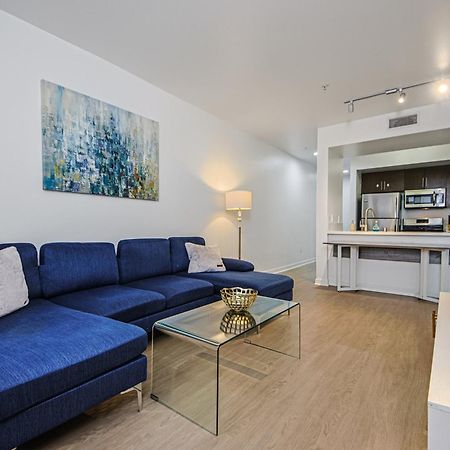 The Carlton- Modern-Luxury 2 Master Suites In Hrt Of Sm Steps To Ocean Ave ロサンゼルス エクステリア 写真
