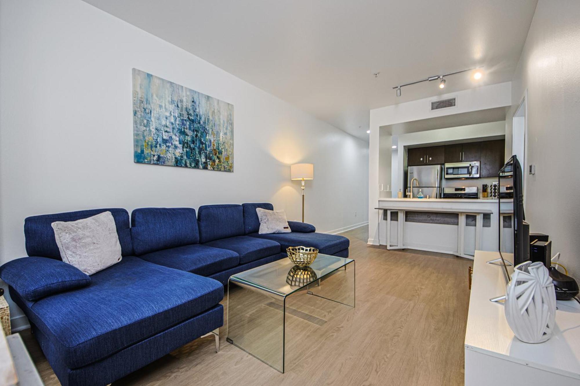 The Carlton- Modern-Luxury 2 Master Suites In Hrt Of Sm Steps To Ocean Ave ロサンゼルス エクステリア 写真